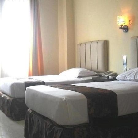 Permatahati Hotel And Convention Center Банда-Ачех Екстер'єр фото